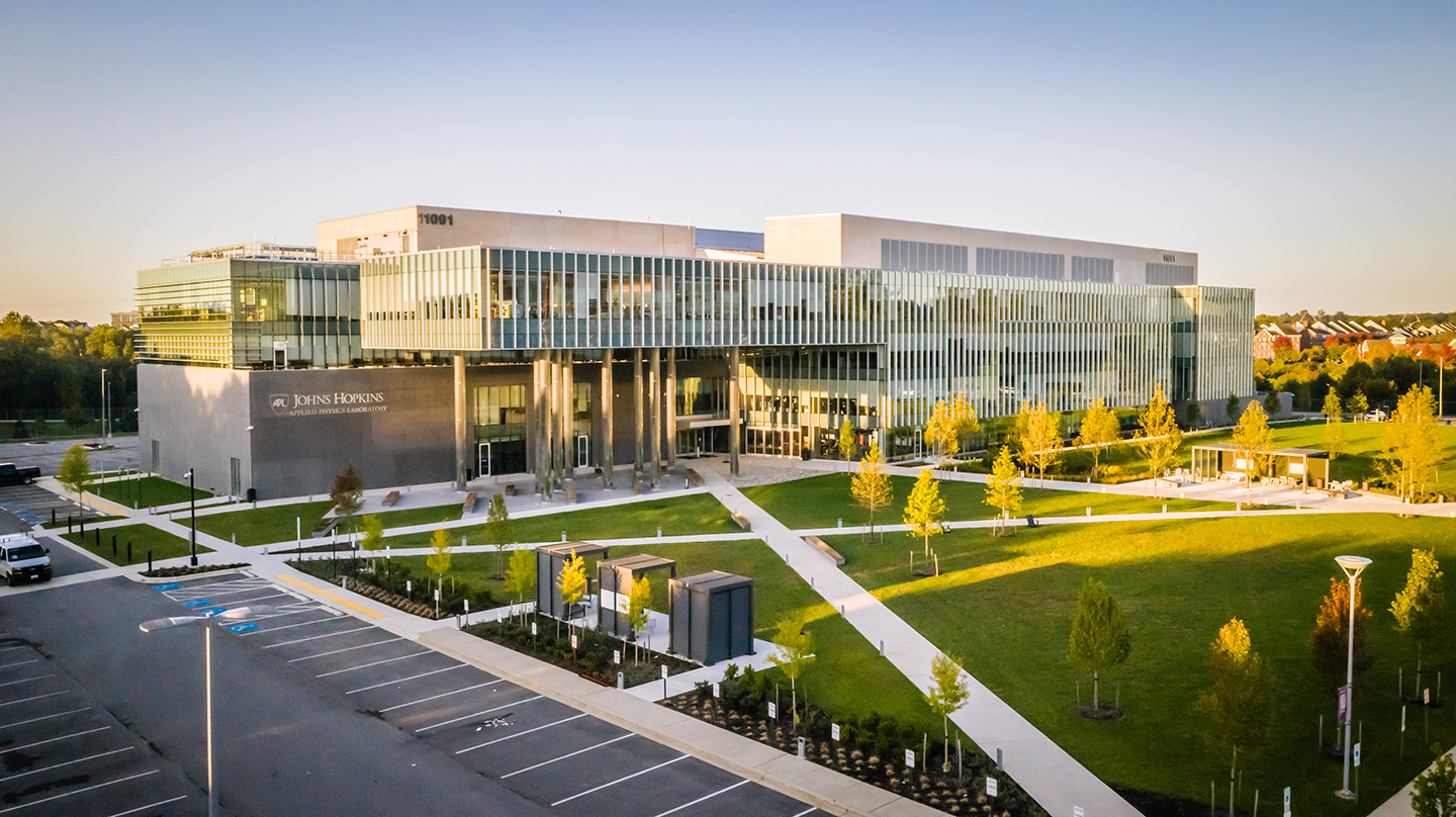 Johns Hopkins Hospital is one of the most prestigious hospitals in America. Located in Baltimore, Maryland, it is closely associated with medical research and education. Advanced Research and Academic Excellence Johns Hopkins is affiliated with one of the top medical schools in the country. This connection ensures patients receive evidence-based treatments backed by groundbreaking research. Specialized Medical Departments The hospital is known for neurology, psychiatry, rheumatology, and pediatric care. It provides innovative treatments for complex conditions such as brain tumors and rare diseases. Global Reputation International patients frequently travel to Johns Hopkins for specialized treatment. Its strong academic foundation and expert physicians contribute to its high success rates. Conclusion As one of the best research hospitals in the USA, Johns Hopkins Hospital continues to lead medical advancements and deliver exceptional patient care.